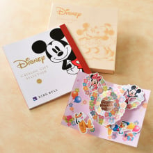 商品画像 ディズニーカタログギフト SMILE（スマイル） Disney 立体バースデーカード付き